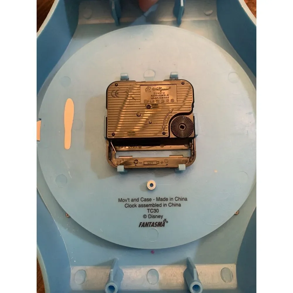 Vintage Fantasma Disney Winnie the Pooh Battery Wall Clock‎  90s